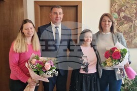 Самоков - Константина Янакиева - тържествено изпращане