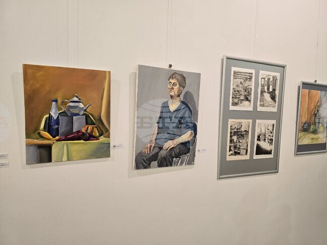 Плевен - изложба - Националното училище по изкуствата