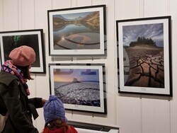 Ямбол - „Сезони“ - изложба