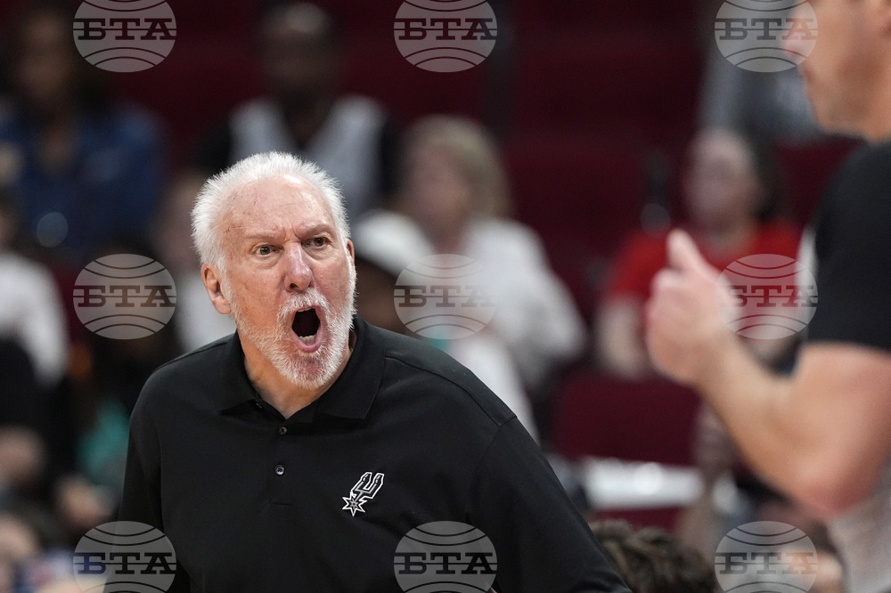 Spurs Popovich Basketball