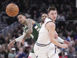 Nuggets Bucks Basketball