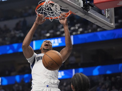 Hornets Mavericks Basketball