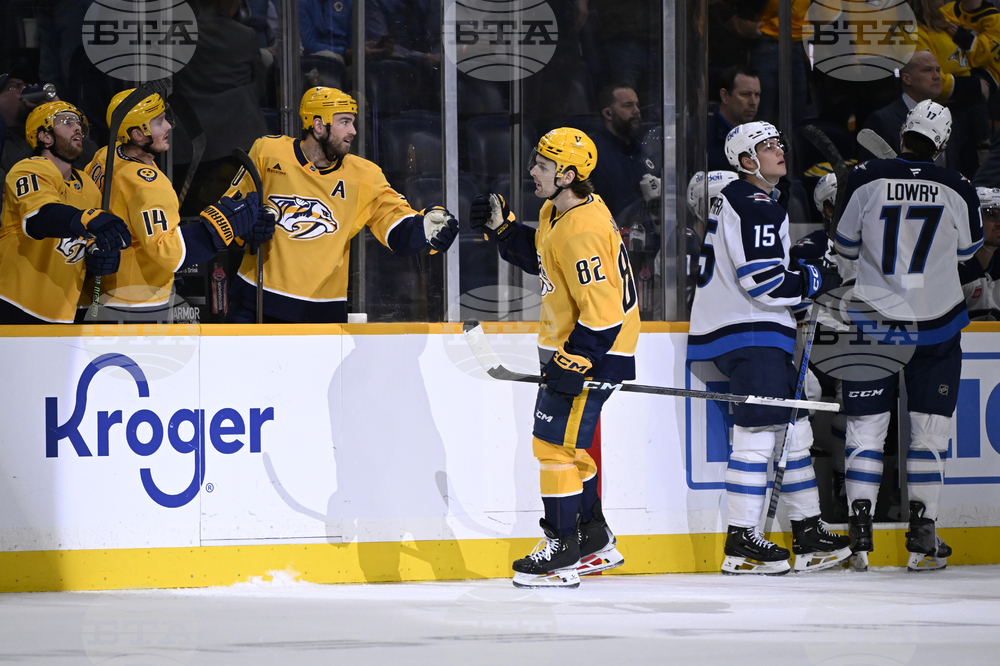 Jets Predators Hockey