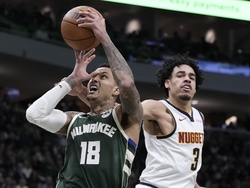 Nuggets Bucks Basketball