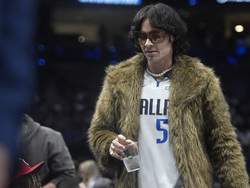 Hornets Mavericks Basketball