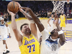Timberwolves Lakers Basketball