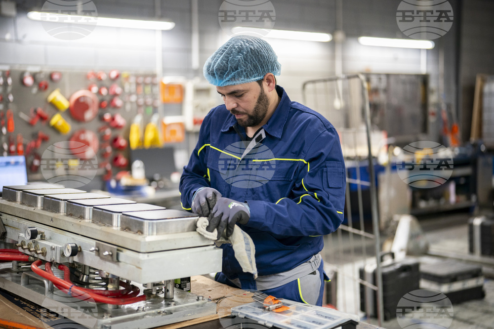 Промишленото производство в Испания нараства през август с най-бързи темпове от март 2023 г.