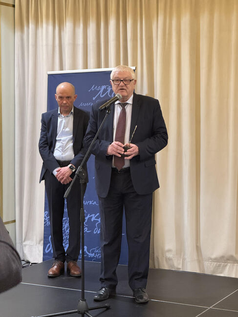 БСП: Инж. Петър Кънев отличи компания от малкия и среден бизнес с награда „Златна мартеница“