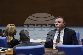Парламент - заседание - Костадин Ангелов