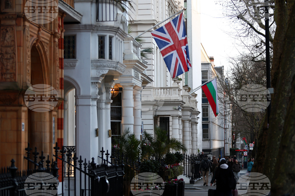 Благотворителен коктейл в подкрепа на жените с рак на гърдата ще се състои днес в Посолството на България в Лондон