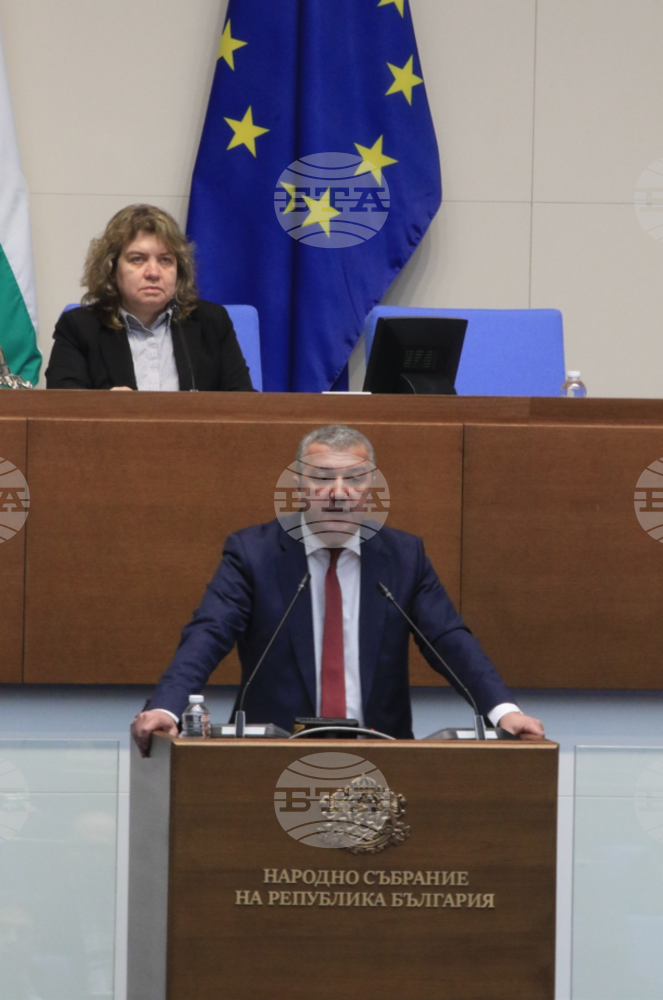 Драгомир Стойнев: Братя българи нека бъдем достойни за свободата си