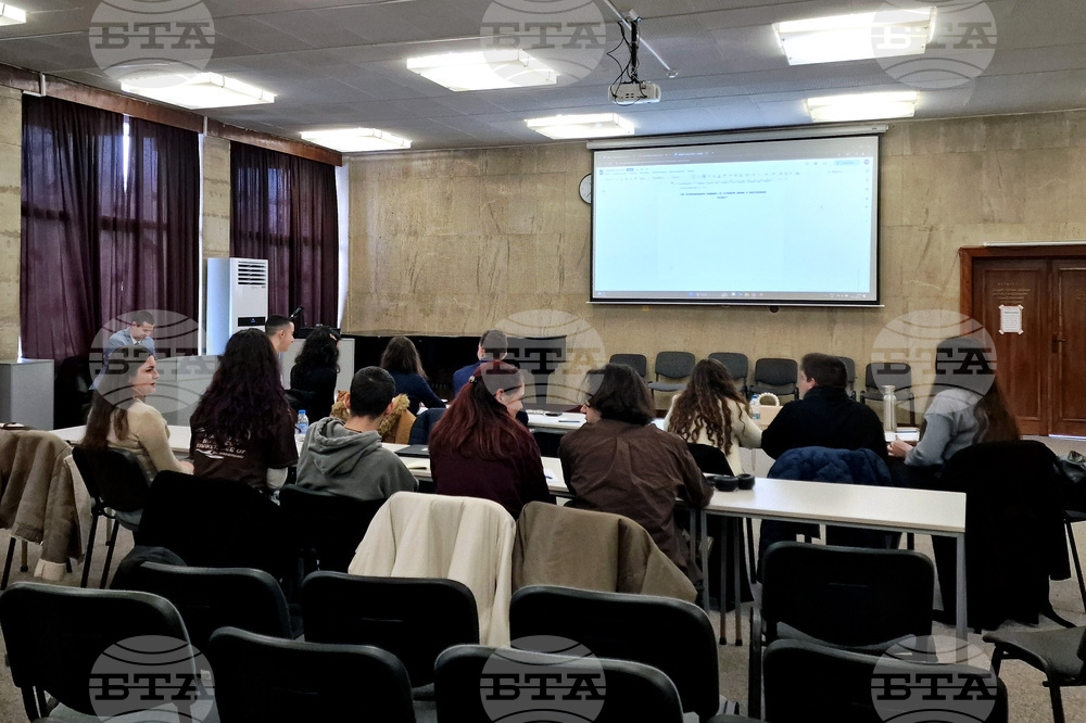 Шумен - „Млади дипломати в действие“ - обучение