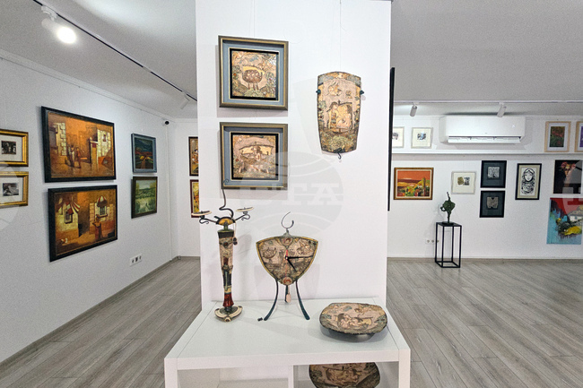 Ловеч - нова галерия