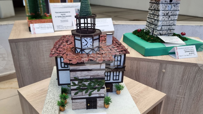 На православните храмове е посветен тазгодишният национален конкурс за макети на Общинския детски комплекс във Варна