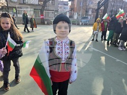 Петрич - „Най-дългото училищно хоро” -  инициатива