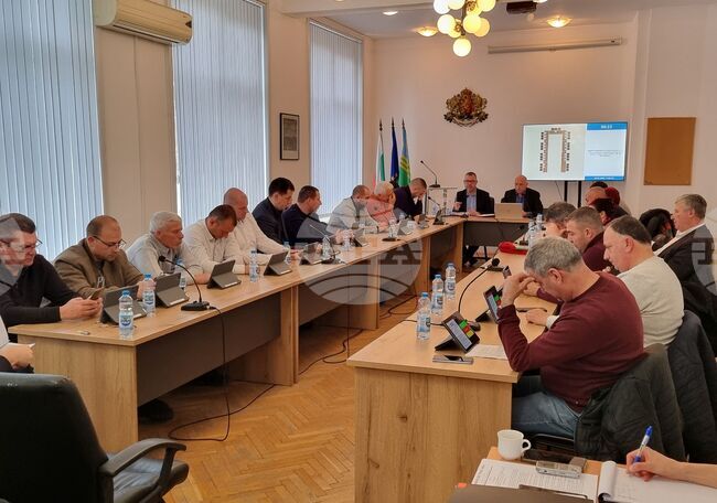 Община Тунджа ще кандидатства за финансиране на проекти за благоустройство в 13 населени места, реши Общинският съвет