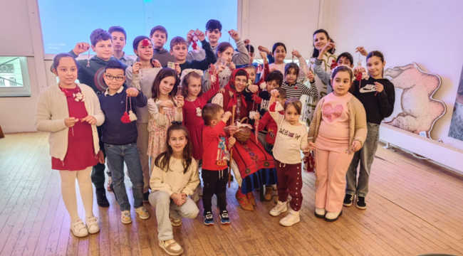 Училище „АзБуки“ в белгийския град Гент вече посрещна Баба Марта