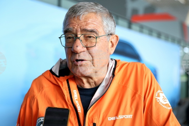 Bulgarian Antarctic Institute Head Prof. Pimpirev: Oceans Cover Two-thirds of Earth's Surface, Play Key Role in Climate Change