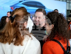 Летище „Васил Левски” - антарктици - участници - посрещане