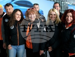 Летище „Васил Левски” - антарктици - участници - посрещане