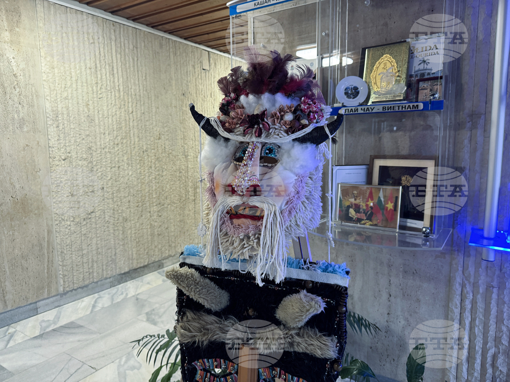 Казанлък - кукерски маски - изложба