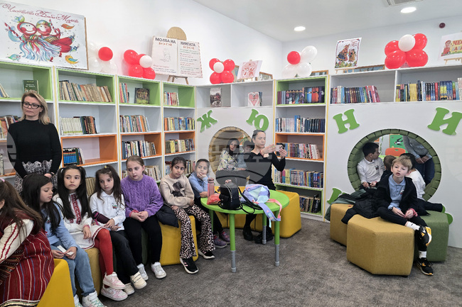 Петрич - посрещане на Баба Марта