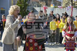 Петрич - Четвърто основно училище „Христо Смирненски” - посрещане на Баба Марта