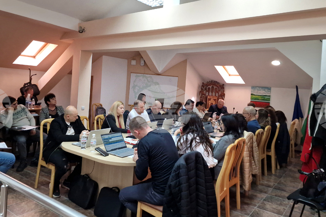 Общинският съвет в Ихтиман ще разгледа годишни отчети на читалищата за миналата година