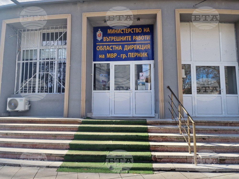Полицията в Перник засилва контрола на движението и на реда в града по повод 3 март 