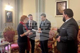 Турция - Истанбул - Българско неделно училище - ученици - мартеници