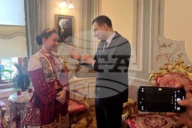 Турция - Истанбул - Българско неделно училище - ученици - мартеници