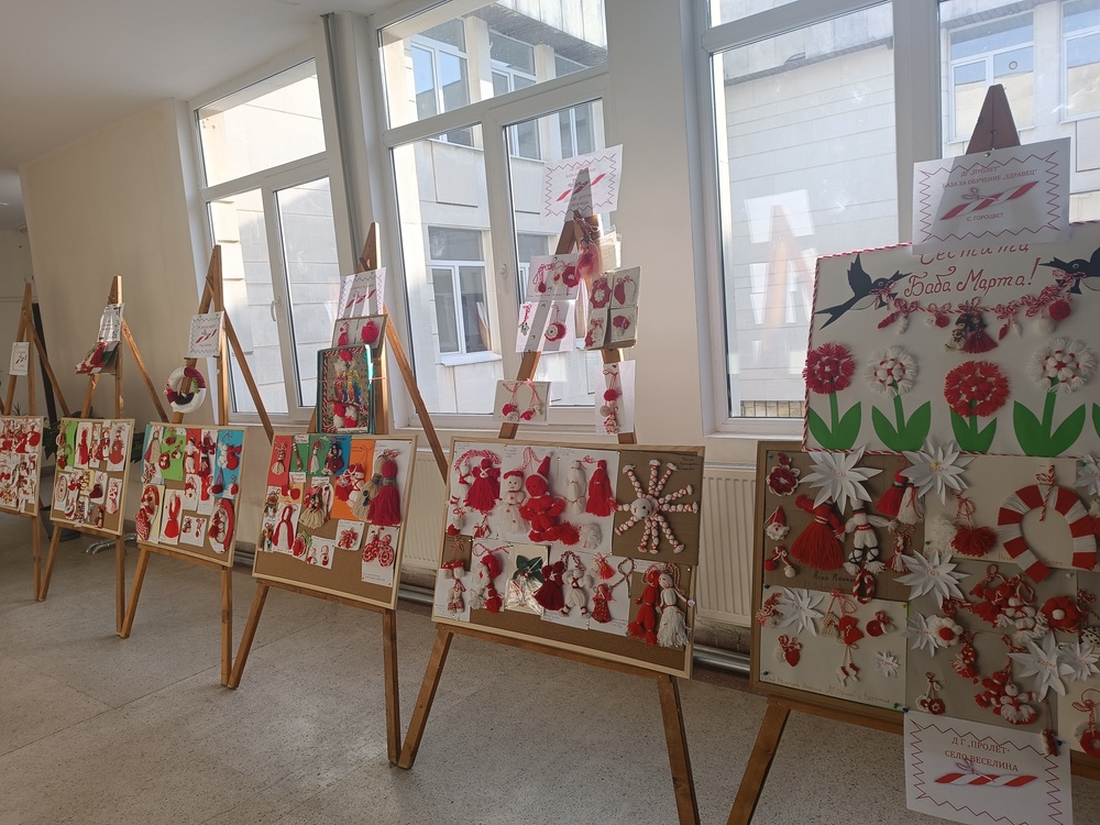 Община Лозница посреща Баба Марта с изложба на мартенички
