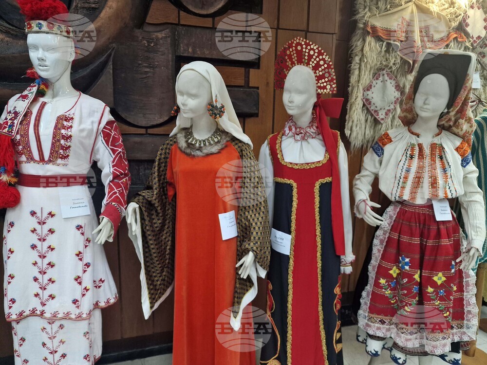 Хасково - „С ръце и сърце“ - ръкоделие - изложба