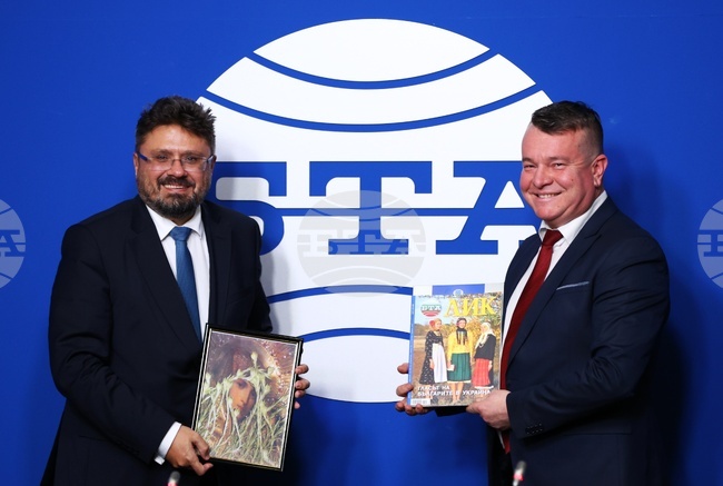 BTA Signs Partnership Agreement with Folk Singer Ilia Lukov