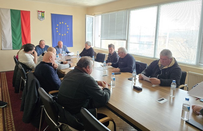 Общинските съветници приеха Годишен отчет за 2024 г. за изпълнение на Програмата за управление на кмета на община Ружинци 