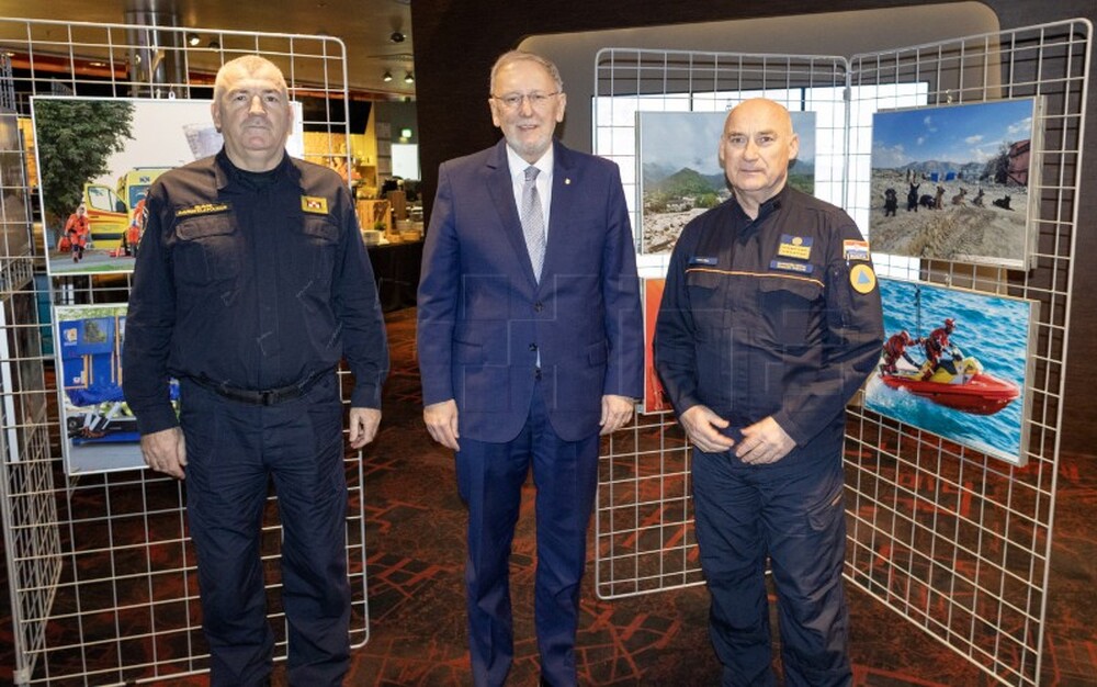 ХИНА: Съвременните предизвикателства изискват не само военни умения, каза хърватският вътрешен министър