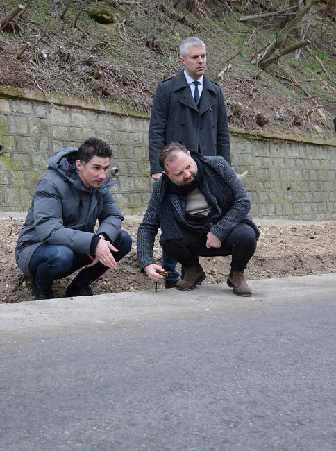 Община Варна: Уширяват завоите на пътя от кв. „Аспарухово“ към кв. „Галата“