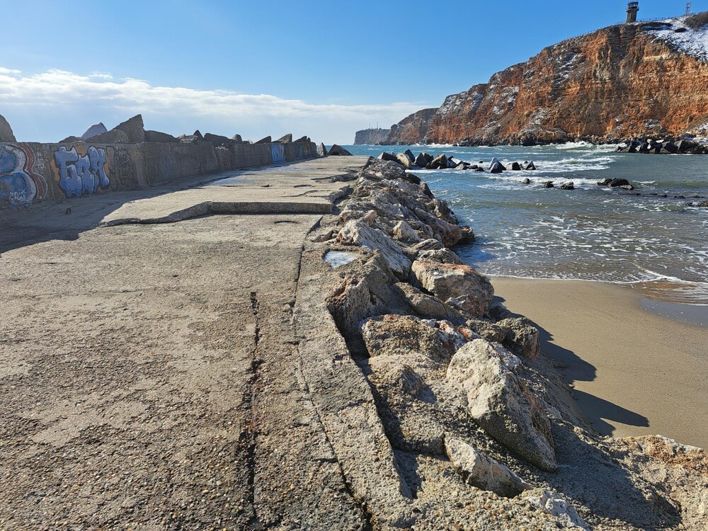 ОА Добрич: Приключи проверката за състоянието на хидротехническите съоръжения в залив Болата