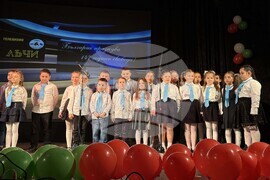 Самоков - ученици - празничен концерт