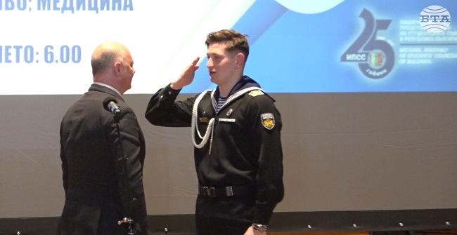 Премиерът Росен Желязков връчи наградата "Студент на годината - 2024" на Тодор Тачев