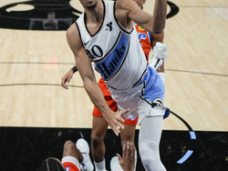 Thunder Hawks Basketball
