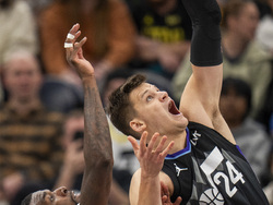 Timberwolves Jazz Basketball