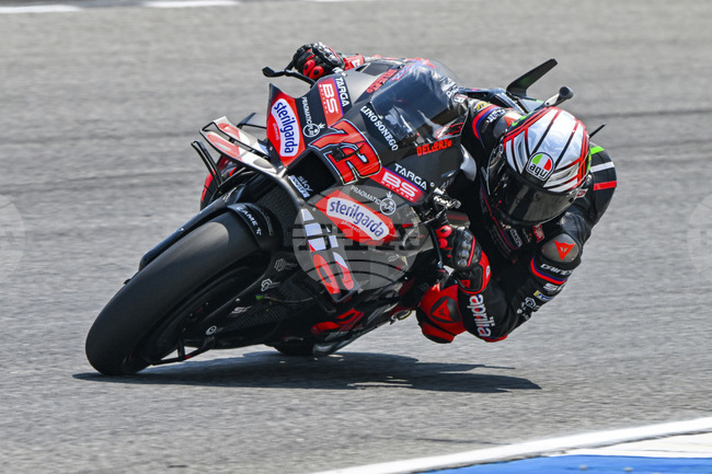 Италианецът Марко Бедзеки спечели Гран при на Великобритания по мотоциклетизъм в клас MotoGP