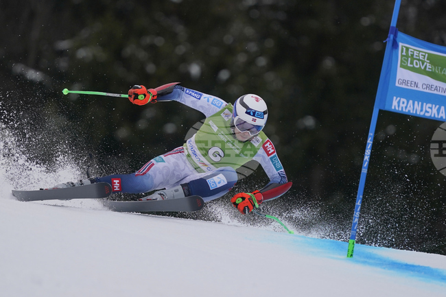 Хенрик Кристоферсен спечели гигантския слалом в Кранска гора