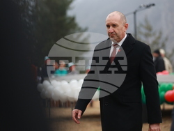 Етрополе - Румен Радев - тържествено издигане на българския трибагреник