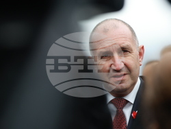 Етрополе - Румен Радев - тържествено издигане на българския трибагреник