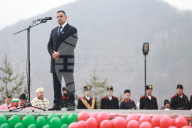 Етрополе - тържествено издигане на българския трибагреник