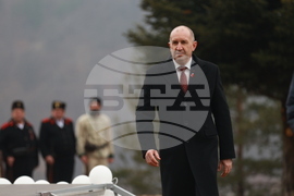 Етрополе - тържествено издигане на българския трибагреник