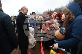 Етрополе - тържествено издигане на българския трибагреник