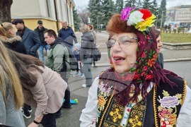 Кюстендил - деца - мартеници